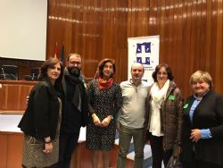 Presentación de la "Cartera de Servicios del Trabajo Social Sanitario", ante más de 200 profesionales del Trabajo Social en el Ministerio de Sanidad, Servicios Sociales e Igualdad.